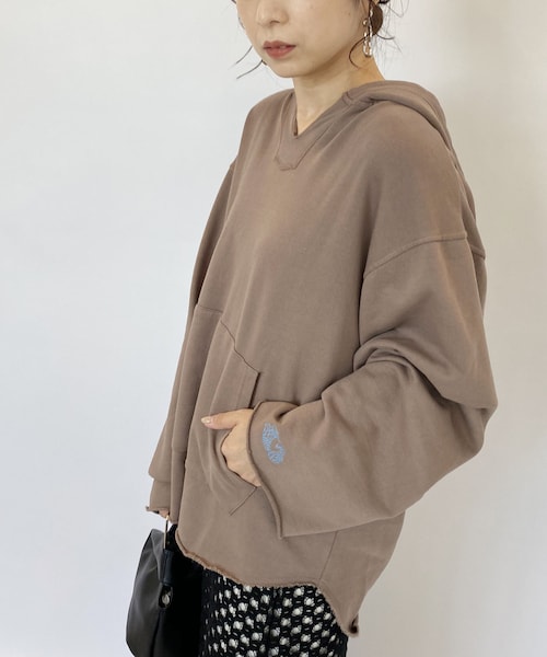 CAPRICIEUX LE'MAGE（カプリシューレマージュ）の「【FRUIT OF THE LOOM/フルーツオブザルーム】メキシカンパーカー（Tシャツ/カットソー・レディース・グリーン/ブラウン/ライトグレー・M）」の3枚目の写真