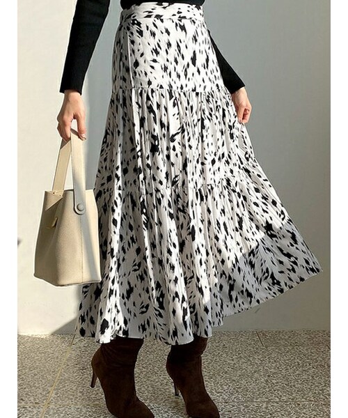 DHOLIC（ディーホリック）の「レオパードスカート（スカート・レディース・ベージュ/ディープスカイブルー/アイボリー・ONESIZE）」の2枚目の写真