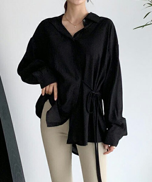 DHOLIC（ディーホリック）の「サイドリボンシャツ（シャツ/ブラウス・レディース・ベージュ/ブラック/ホワイト・ONESIZE）」の3枚目の写真