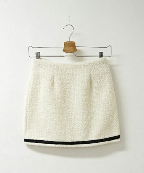 DHOLIC（ディーホリック）の「[secondesecon] 配色ラインツイードミニスカート（スカート・レディース・ブラック/ホワイト・S/M）」の2枚目の写真