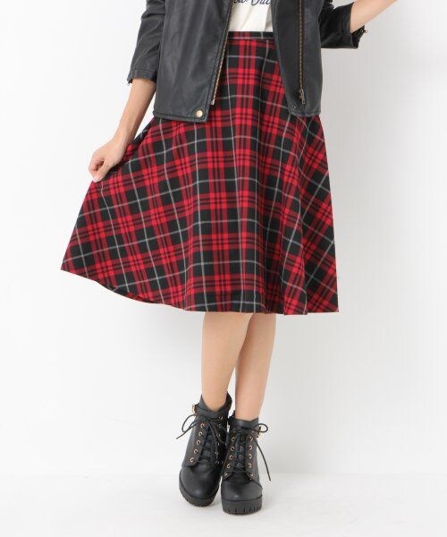 Heather（ヘザー）の「アソートチェックフレアスカート（スカート・レディース・グレー/レッド/ネイビー×グリーン・Ｓ/Ｍ）」の3枚目の写真