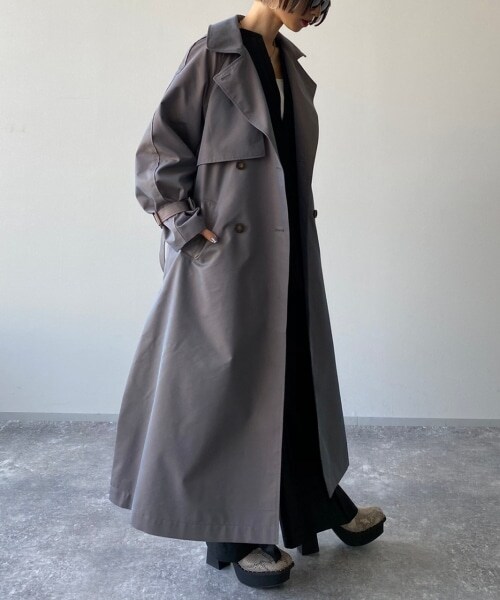 PAGEBOY(ページボーイ)の「【CORE】シャンブレートレンチコート(ジャケット/アウター・レディース・ベージュ/ダスティーブルー・S, M)」の2枚目の写真