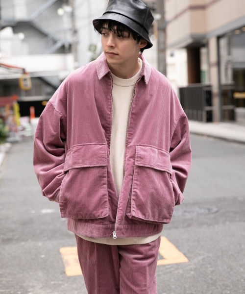 RAGEBLUE（レイジブルー）の「＜セットアップ着用可能＞コーデュロイビッグポケットブルゾン（ジャケット/アウター・オフホワイト/ピンク/ブルー/ネイビー）」の2枚目の写真