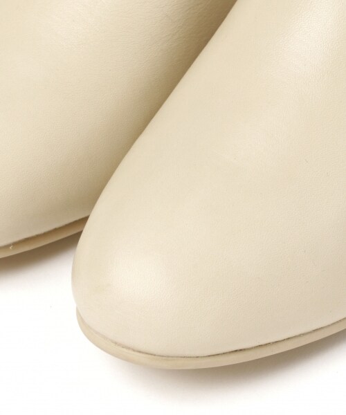 studio CLIP（スタディオクリップ）の「リアルレザーバブーシュ（シューズ・オフホワイト/ブラック）」の12枚目の写真