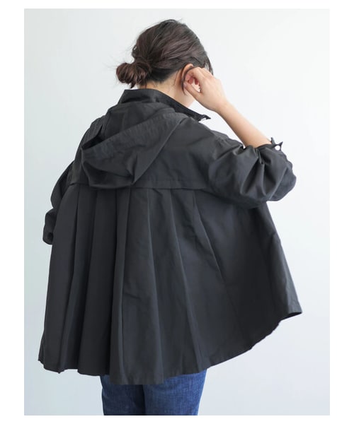AMERICAN HOLIC（アメリカンホリック）の「【先行予約】バックプリーツマウンテンパーカー（ジャケット/アウター・ブラック/ベージュ/カーキ/サックスブルー/ネイビー・M/L）」の9枚目の写真