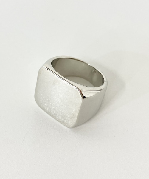 Lattice（Lattice）の「スクエアメタルリング（リング・レディース・ゴールド/シルバー・0）」の2枚目の写真