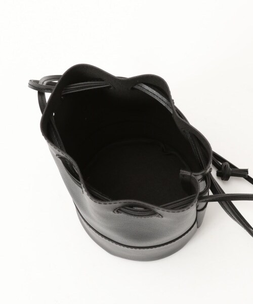 LOWRYS FARM(ローリーズファーム)の「FレザーキンチャクBAG(バッグ・ブラック/ベージュ)」の12枚目の写真