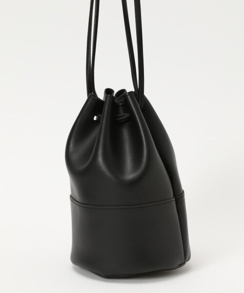 LOWRYS FARM(ローリーズファーム)の「FレザーキンチャクBAG(バッグ・ブラック/ベージュ)」の17枚目の写真