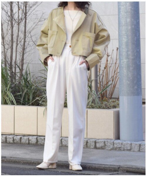 w closet(ダブルクローゼット)の「配色ステッチ袖ボリュームショートジャケット【2月中旬入荷】(ジャケット/アウター・レディース・Lベージュ/カーキ・FREE/M/L)」の15枚目の写真