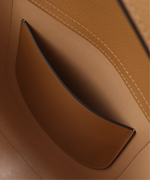Deuxieme Classe（ドゥーズィエムクラス）の「HORTENSIA M（バッグ・キャメル A/フリー/在庫あり）」の9枚目の写真