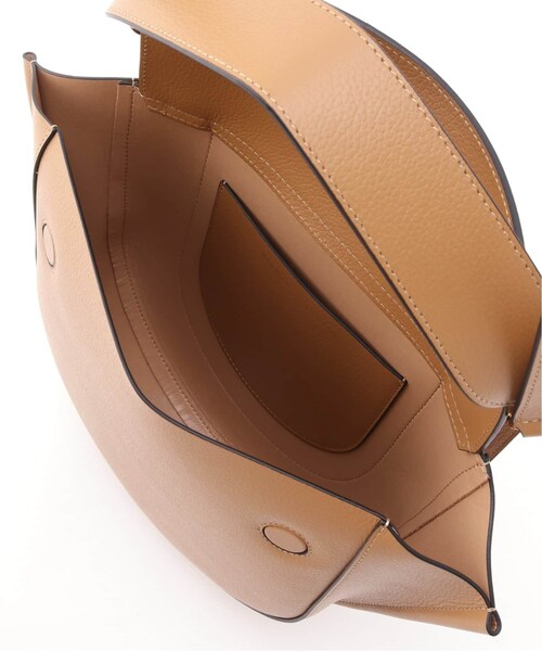 Deuxieme Classe（ドゥーズィエムクラス）の「HORTENSIA M（バッグ・キャメル A/フリー/在庫あり）」の8枚目の写真