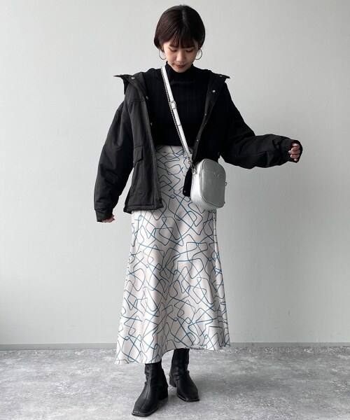 PAGEBOY（ページボーイ）の「【WEB先行予約】ラインアートマーメイドスカート（スカート・レディース・ブラック/グレージュ・F）」の8枚目の写真