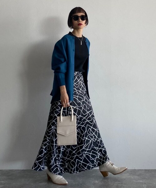 PAGEBOY（ページボーイ）の「【WEB先行予約】ラインアートマーメイドスカート（スカート・レディース・ブラック/グレージュ・F）」の6枚目の写真