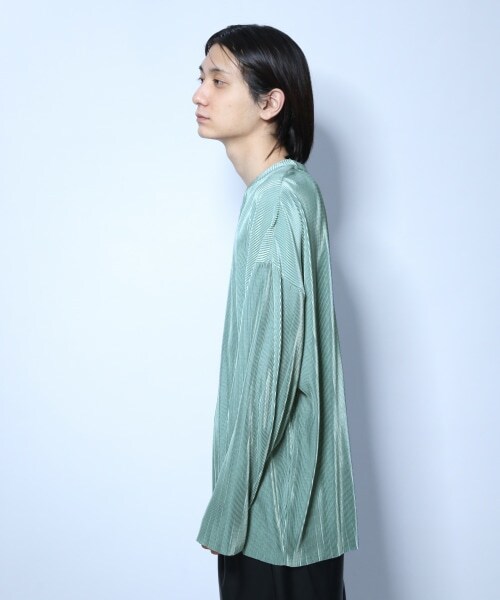 HARE（ハレ）の「プリーツプルオーバー（トップス・ブラック/グレー/ライトグリーン）」の11枚目の写真