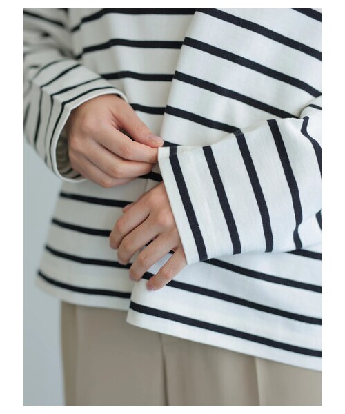 AMERICAN HOLIC（アメリカンホリック）の「ベビーウエイトボーダーボートネックプルオーバー（トップス・アイボリー/ピンク/イエロー/サックスブルー/ネイビー・M/L）」の8枚目の写真