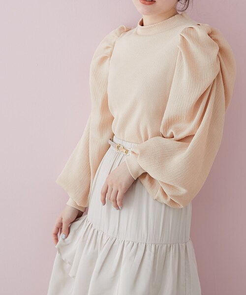OLIVE des OLIVE(オリーブデオリーブ)の「袖異素材テレコプルオーバー(Tシャツ/カットソー・レディース・オフホワイト/ベージュ/ミント・FREE)」の2枚目の写真