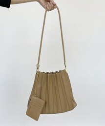 CAPRICIEUX LE'MAGE | パスケースポーチ付プリーツバッグ(トートバッグ)