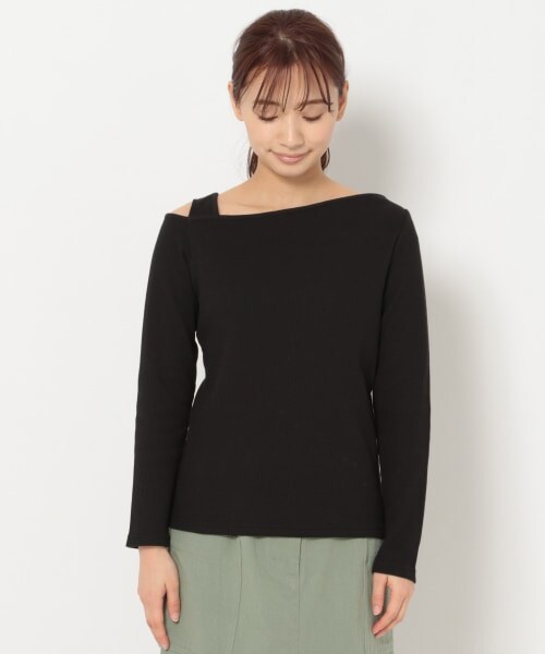 mysty woman(ミスティウーマン)の「バックシャンアシメネックプルオーバー(トップス・レディース・オフホワイト/ブラック/カーキ・F)」の14枚目の写真