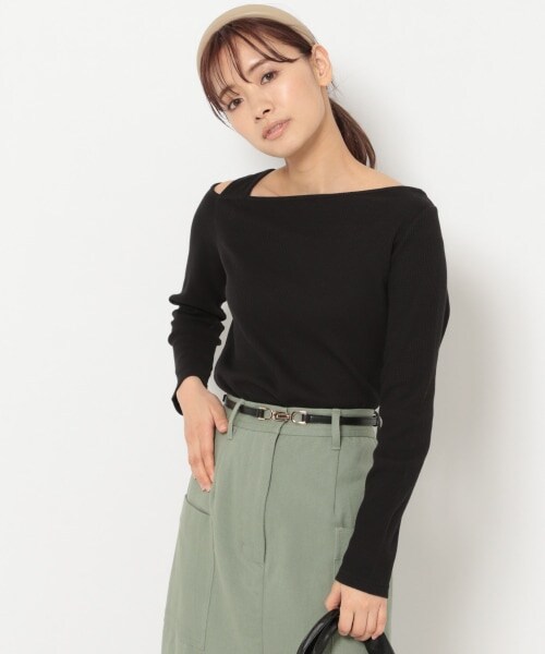 mysty woman(ミスティウーマン)の「バックシャンアシメネックプルオーバー(トップス・レディース・オフホワイト/ブラック/カーキ・F)」の13枚目の写真