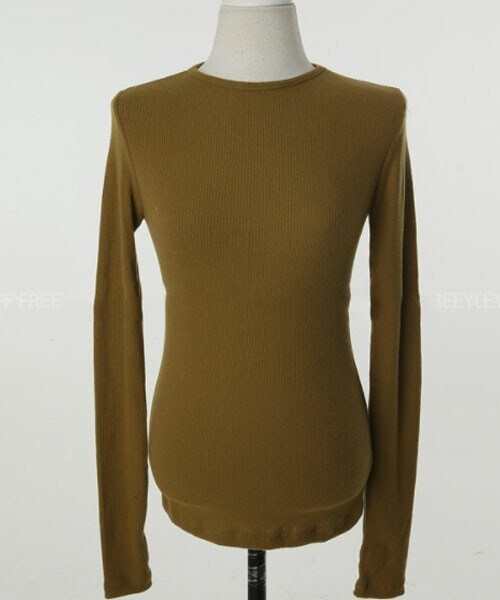 DHOLIC STYLE（ディーホリックスタイル）の「[freeyou] スリムフィットTシャツ（Tシャツ/カットソー・レディース・ホワイト/ブラック/グレー/ブラウン・FREE）」の4枚目の写真