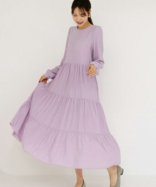 DHOLIC（ディーホリック）の「ティアードロングワンピース（ワンピース・レディース・ベージュ/ブラック/イエロー・ONESIZE）」の3枚目の写真