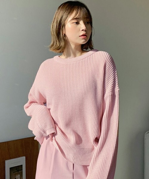 DHOLIC（ディーホリック）の「ルーズラウンドニット（ニット/セーター・レディース・ホワイト/その他/ブルー/ピンク/イエロー/ベージュ・ONESIZE）」の5枚目の写真