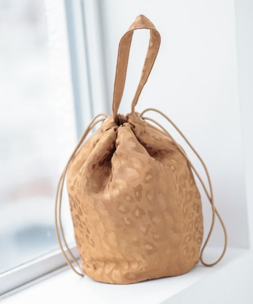 LOWRYS FARM（ローリーズファーム）の「ハンドルツキキンチャクＢＡＧ（バッグ・ゼブラ/レオパード/イエロー/パープル）」の2枚目の写真