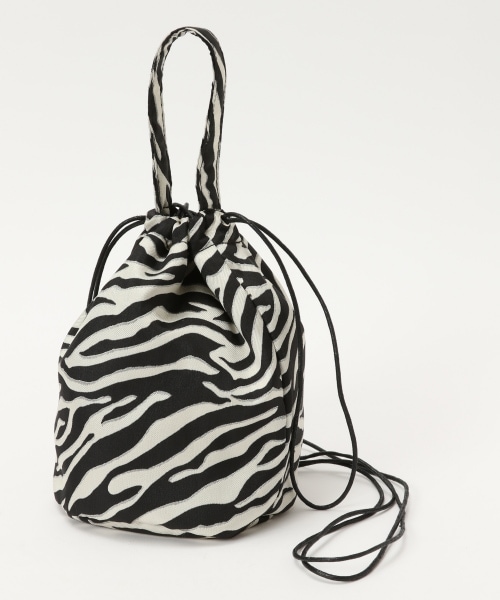 LOWRYS FARM（ローリーズファーム）の「ハンドルツキキンチャクＢＡＧ（バッグ・ゼブラ/レオパード/イエロー/パープル）」の5枚目の写真