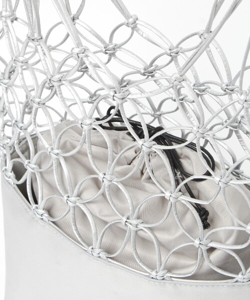 PAGEBOY（ページボーイ）の「メッシュトートバッグ（バッグ・ブラック/シルバー）」の9枚目の写真