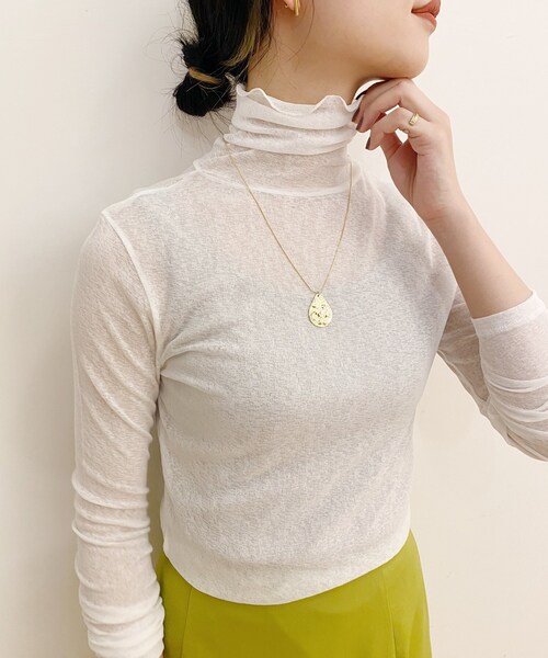 SHENERY(シーナリー)の「シアーハイネックカットソー(Tシャツ/カットソー・レディース・オフホワイト/パープル/ライトグレー/ブラック・F)」の1枚目の写真