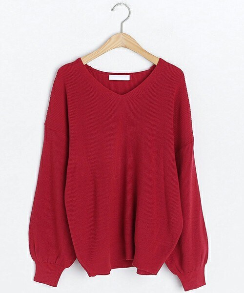 DHOLIC（ディーホリック）の「Vネックパフニット（ニット/セーター・レディース・グリーン/ブルー/ブラック/ベージュ/レッド/ピンク/ホワイト・ONESIZE）」の7枚目の写真