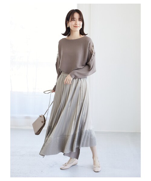 Green　Parks（グリーンパークス）の「・furry rate ショルダーレースプルオーバー（トップス・オフホワイト/ライトベージュ/モカ/ライトカーキ・F）」の3枚目の写真