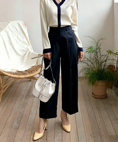 DHOLIC（ディーホリック）の「ロールアップタックパンツ（その他パンツ・レディース・クリーム/ライトカーキ/ディープスカイブルー/ネイビー/ライトイエロー/サーモンピンク/パープル・ONESIZE）」の7枚目の写真