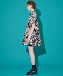 TOGA PULLA（トーガ プルラ）の「マーブルプリントコットンドレス(TP11