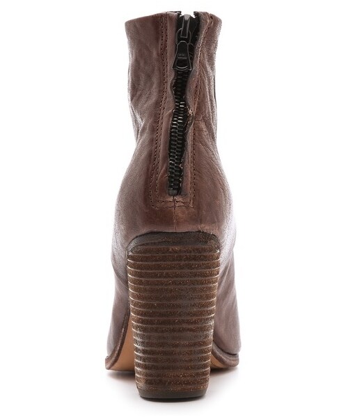 rag & bone(ラグアンドボーン)の「Rag & Bone Classic Newbury Booties(ブーツ・Black/Deep Brown・35/36/36.5/37/37.5/38/38.5/39/39.5/40/41)」の4枚目の写真