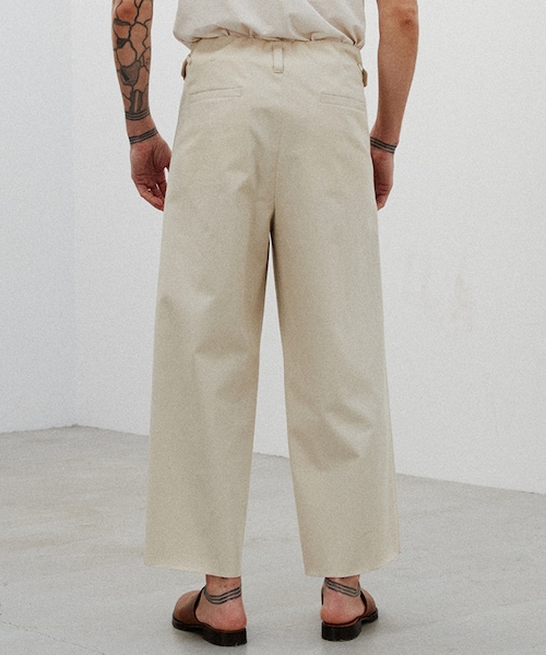 LIDNM（リドム）の「HARD TWISTED BAGGY TROUSERS（スラックス・メンズ・ホワイト・S/M/L）」の3枚目の写真