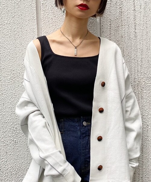 PAGEBOY（ページボーイ）の「シームレスリブタンク【83番色のみ先行予約】（トップス・ブラック/グレージュ/ターコイズ/ラベンダー）」の7枚目の写真