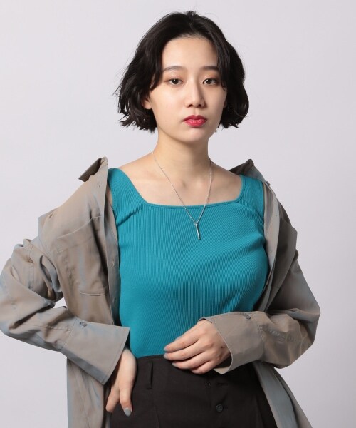 PAGEBOY（ページボーイ）の「シームレスリブタンク【83番色のみ先行予約】（トップス・ブラック/グレージュ/ターコイズ/ラベンダー）」の3枚目の写真