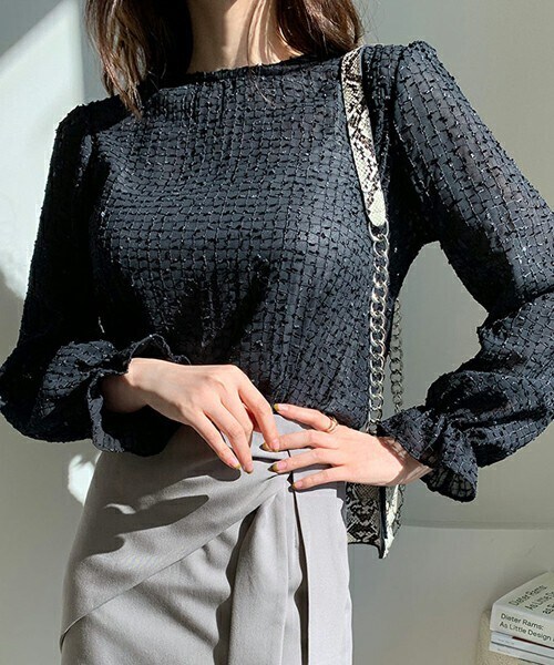 DHOLIC（ディーホリック）の「スパンコールシアーブラウス（シャツ/ブラウス・レディース・ホワイト/ブラック・ONESIZE）」の2枚目の写真