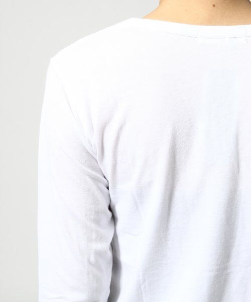 JEANASIS(ジーナシス)の「レイヤードロゴプリントTEE(トップス・レディース・オフホワイト/ブラック/グレー・FREE)」の11枚目の写真