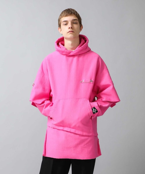 21SS-CS01 CO HOODIE WITH PIN