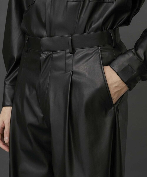 N.HOOLYWOOD(N.ハリウッド)の「LEATHER HALF PANTS(パンツ・メンズ・BLACK/BROWN・36/38)」の7枚目の写真