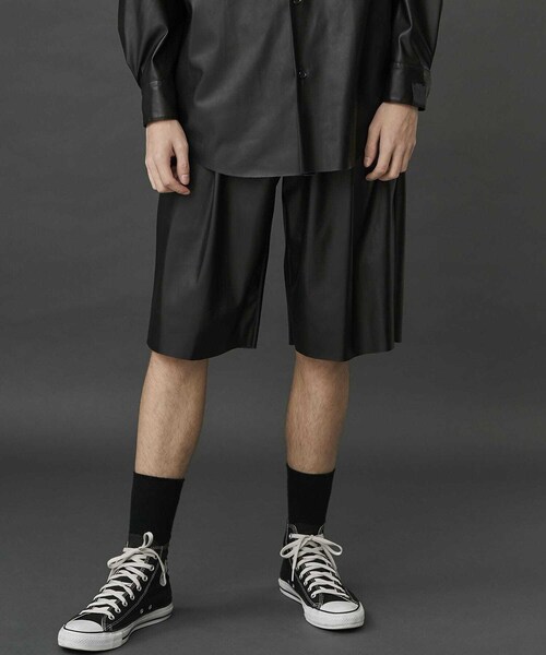 N.HOOLYWOOD(N.ハリウッド)の「LEATHER HALF PANTS(パンツ・メンズ・BLACK/BROWN・36/38)」の1枚目の写真