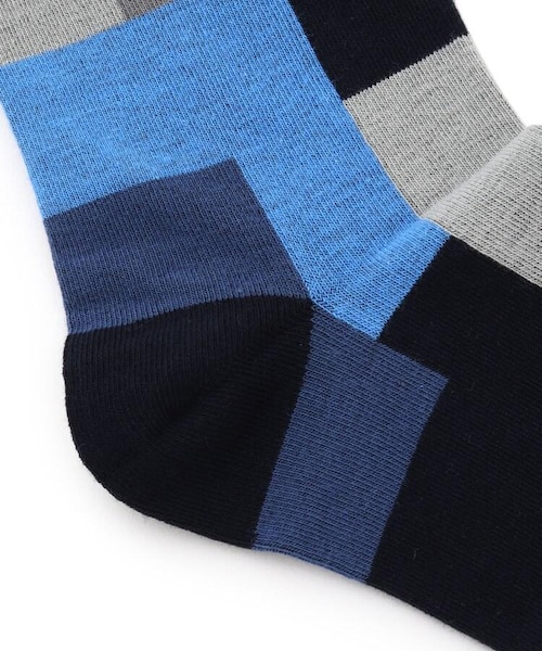 TAKEO KIKUCHI(タケオキクチ)の「パッチワークデザイン ソックス(レッグウェア・メンズ・ホワイト(501)/サックス(590)/ネイビー(593)・00)」の6枚目の写真