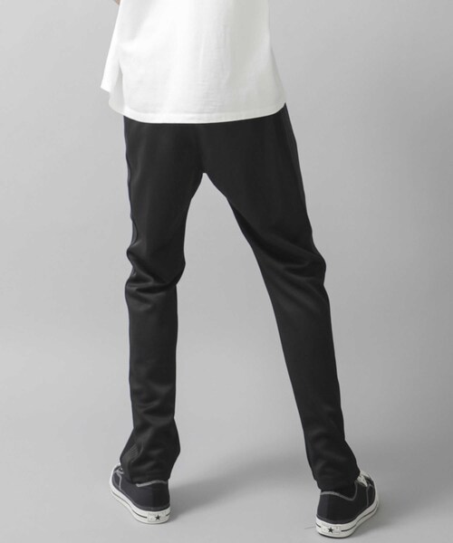 Needles（ニードルス）の「STUDIOUS限定 Narrow Track Pant（パンツ・メンズ・BLACK/BLUE・0(XS)/1(S)/2(M)/3(L)/4(XL)）」の14枚目の写真