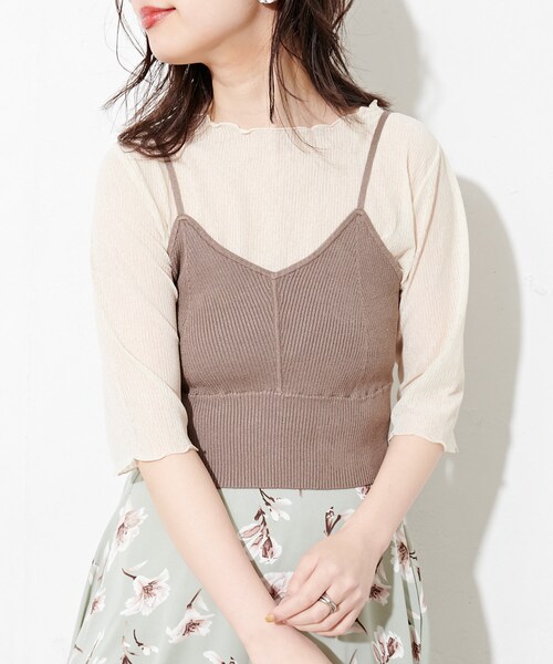 natural couture(ナチュラルクチュール)の「シアーメローT×ニットビスチェセット(アンサンブル・レディース・オフホワイト/ベージュ/グレー/ブラック・FREE)」の2枚目の写真