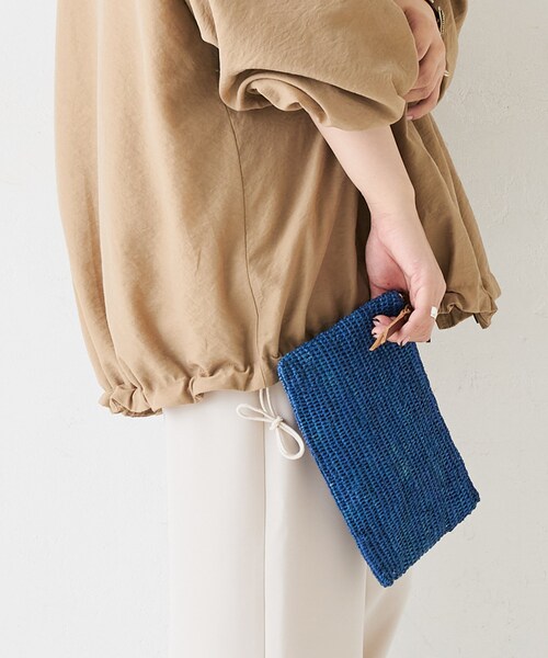 BEARDSLEY(ビアズリー)の「2/12(金)12:00 先行予約開始《Sans Arcidet》ラフィアポーチ(トートバッグ・レディース・ネイビー/ベージュ/ピンク・FREE)」の1枚目の写真