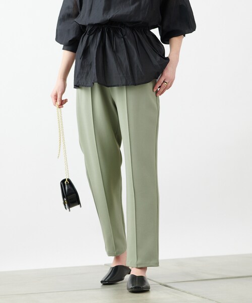 COLONY 2139（コロニートゥーワンスリーナイン）の「TRストレッチセンターシームイージーパンツ（その他パンツ・レディース・グリーン/ブルー/ブラック・S/M/L）」の3枚目の写真