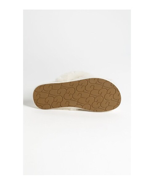 UGG(アグ)の「UGG® Australia 'Fluff II' Flip Flop (Women)(サンダル・White・5 M/6 M/7 M/8 M/9 M/10 M/11 M/12 M)」の4枚目の写真