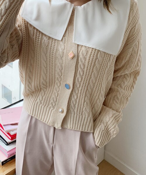 DHOLIC(ディーホリック)の「ジュエルボタンカーディガン(カーディガン/ボレロ・レディース・オレンジ/グリーン/ブルー/その他/ベージュ・ONESIZE)」の2枚目の写真